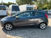 Gebraucht Ford Fiesta 95 PS (69 kW) 2009 Grau Kleinwagen