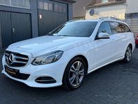 Usata Mercedes E220 170 CV (125 kW) 2015 Bianco Station wagon