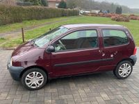 Gebraucht Renault Twingo Authentique 58 PS (42 kW) 2001 Rot Kleinwagen