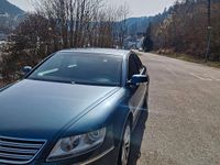 Second-hand VW Phaeton 241 CP (177 kW) 2002 Gri Berlinǎ