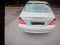 Gebraucht Mercedes C180 156 PS (114 kW) 2008 Silber Limousine