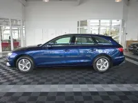 Używany Audi A4 163 KM (119 kW) 2022 Niebieski Kombi