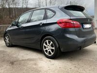 gebraucht BMW 220 Active Tourer 220i Active Tourer i , abnehmbare AHK, NAVI, Automatik