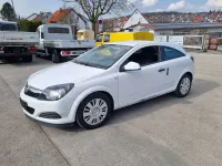Gebraucht Opel Astra GTC Selection 90 PS (66 kW) 2010 Weiß Coupé
