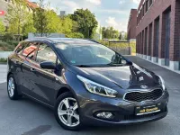 Gebraucht Kia Ceed Sportswagon Edition 7 99 PS (72 kW) 2012 Grau Kombi