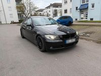 Gebraucht BMW 318 143 PS (105 kW) 2007 Schwarz Limousine