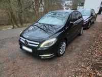 Gebraucht Mercedes B200 136 PS (100 kW) 2012 Schwarz Van / Kleinbus