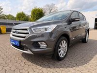Gebraucht Ford Kuga Titanium 150 PS (110 kW) 2017 Grau SUV