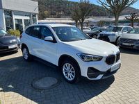 Używany BMW X1 140 KM (102 kW) 2020 Biały SUV