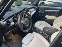 Używany Mini Cooper S 192 KM (141 kW) 2017 Srebrny Hatchback