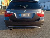Gebraucht BMW 320 163 PS (119 kW) 2005 Kombi