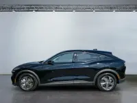 Gebraucht Ford Mustang Mach-E 197 kW (269 PS) 2023 Absolute black SUV