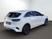 Neu Kia Ceed 101 PS (74 kW) 2025 Weiss Kleinwagen