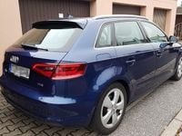 Gebraucht Audi A3 92 PS (67 kW) 2016 Blau Kleinwagen