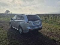 Gebraucht Mitsubishi Outlander Invite 150 PS (110 kW) 2013 Silber SUV