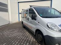 Gebraucht Opel Vivaro 114 PS (83 kW) 2011 Weiß Van / Kleinbus