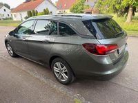 Gebraucht Opel Astra 110 PS (80 kW) 2017 Grau Kombi