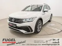 Gebraucht VW Tiguan R-line 190 PS (139 kW) 2022 Pure white SUV