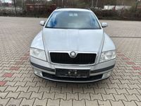 gebraucht Skoda Octavia *KOMBI*SERVO*KLIMA*RADIO*