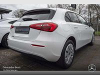 Gebraucht Mercedes A250 160 PS (117 kW) 2022 Polarweiß Limousine