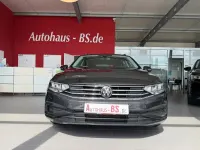 Gebraucht VW Passat IQ Drive 122 PS (89 kW) 2023 Grau Kombi