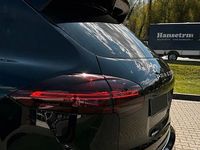 Second-hand Porsche Cayenne 262 CP (192 kW) 2015 Albastru SUV