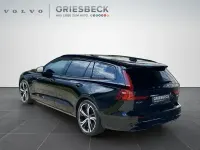 Gebraucht Volvo V60 Ultra 455 PS (334 kW) 2024 Onyx schwarzmetallic Kombi