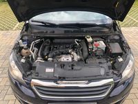 Gebraucht Peugeot 308 Allure 125 PS (91 kW) 2013 Blau Limousine