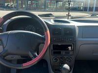 Usata Kia Rio 98 CV (72 kW) 2001 Grigio Utilitaria