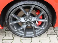 Gebraucht Ford Focus ST 280 PS (205 kW) 2026 Racered Limousine