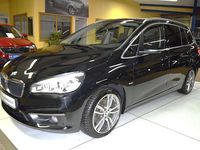 Gebraucht BMW 220 Luxury Line 192 PS (141 kW) 2018 Saphirschwarz Van / Kleinbus