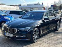 Gebraucht BMW 750 Sport Line 400 PS (294 kW) 2019 Schwarz Limousine