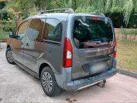 Gebraucht Peugeot TePee 110 PS (80 kW) 2017 Grau Van / Kleinbus