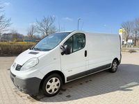 Gebraucht Renault Trafic 114 PS (83 kW) 2012 Weiß Van / Kleinbus
