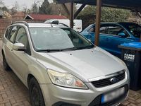 Gebraucht Ford Focus 109 PS (80 kW) 2011 Grau Kombi