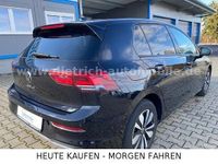 Gebraucht VW Golf VIII Move 150 PS (110 kW) 2023 Schwarz Limousine