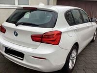 Gebraucht BMW 120 Advantage 190 PS (139 kW) 2016 Weiß Kleinwagen