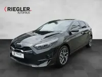 Neu Kia Ceed Spirit 140 PS (102 kW) 2025 Schwarz Kleinwagen