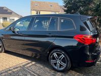 Second-hand BMW 218 150 CP (110 kW) 2016 Negru Break