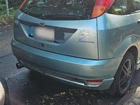 Second-hand Ford Focus 115 CP (84 kW) 1999 Albastru Hatchback