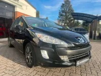 Gebraucht Peugeot 308 SW Tendance 120 PS (88 kW) 2011 Lackierung schwarz perla nera/ Kombi