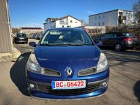 Gebraucht Renault Clio III Dynamique 88 PS (64 kW) 2006 Blau Kleinwagen