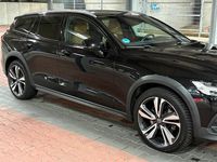 Gebraucht Volvo V60 CC 190 PS (139 kW) 2020 Schwarz Kombi