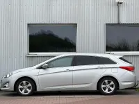 Gebraucht Hyundai i40 Style 116 PS (85 kW) 2013 Sleek silver / met Kombi