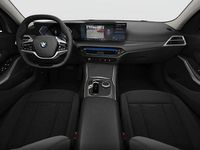 Ny BMW 318 156 HK (114 kW) 2025 Sort Sedan