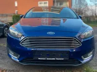 Gebraucht Ford Focus Titanium 125 PS (91 kW) 2014 Blau Limousine