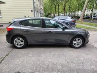 Gebraucht Ford Focus Cool & Connect 125 PS (91 kW) 2020 Grau Kleinwagen