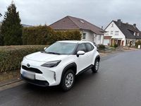 Gebraucht Toyota Yaris Cross Business Edition 116 PS (85 kW) 2023 Weiß SUV