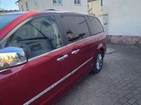 Gebraucht Chrysler Town & Country 287 PS (211 kW) 2012 Rot Van / Kleinbus