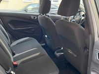 Gebraucht Ford Fiesta SYNC Edition 80 PS (58 kW) 2015 Silber Limousine